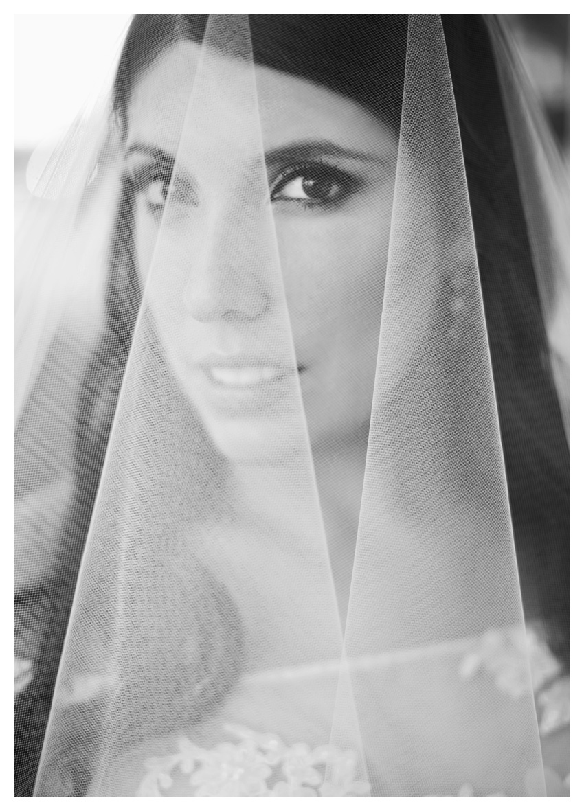 bridal session of Andrea Gage Cheek at Belo Mansion by Dallas wedding photographer Stacy Reeves