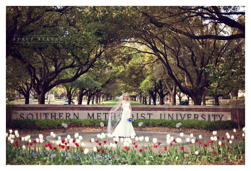 bridal portrait photo session of Candace Candy Reeves Flood on the SMU Southern Methodist University college campus by Dallas wedding photographer Stacy Reeves
