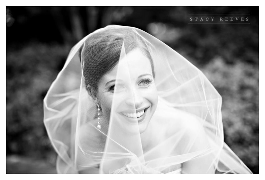 bridal session of Heather Patterson at Shadow Hawk Golf Club and Houstonian Golf and Country Club in Richmond Texas by Dallas wedding photographer Stacy Reeves