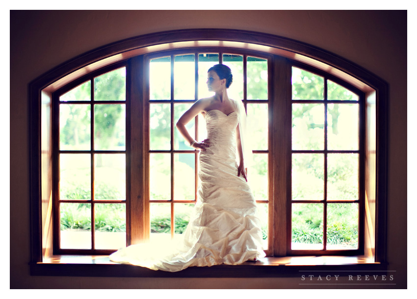 bridal session of Heather Patterson at Shadow Hawk Golf Club and Houstonian Golf and Country Club in Richmond Texas by Dallas wedding photographer Stacy Reeves