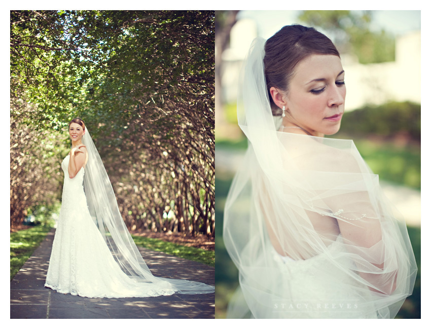 Bridal portrait session of Lisa Kirk Speer at the Dallas Arboretum by Dallas wedding photographer Stacy Reeves