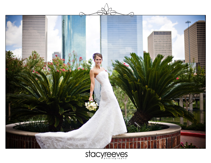 bridal portraits of laci black boston at buffalo bayou in downtown houston texas by dallas wedding photographer stacy reeves