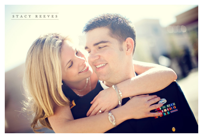 engagement session of Ashleigh Henderson and David Bowers at Southlake Town Square by Dallas wedding photographer Stacy Reeves