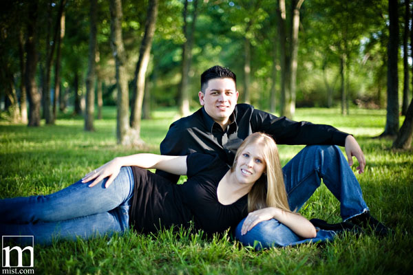 Engagement session of Allison Tacquard and Matthew Lynn in The Woodlands near Houston Texas by Dallas wedding photographer Stacy Reeves