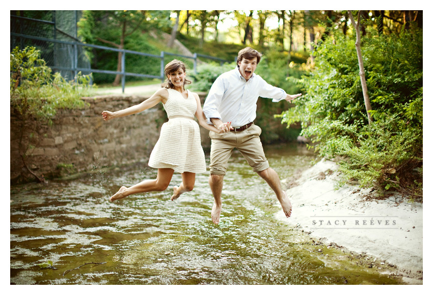 engagement session of Ashley Edrington and Matt Ashbaugh in Highland Park by Dallas wedding photographer Stacy Reeves