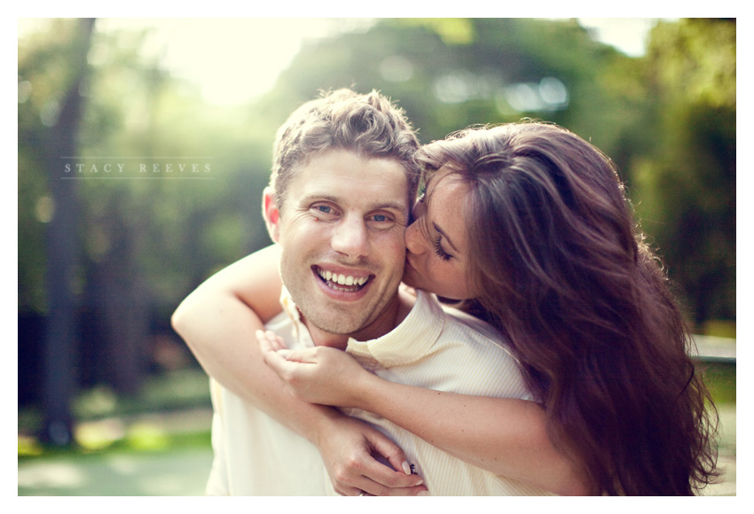 engagement session of Autumn Boatwright and Simon Harston in Highland Park by Dallas wedding photographer Stacy Reeves