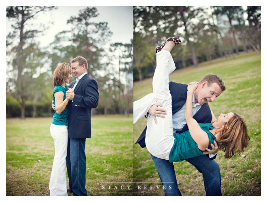 Engagement session family portraits of Carrie Crabtree and Jim McKemie in Hermann Park in Houston Texas by Dallas wedding photographer Stacy Reeves