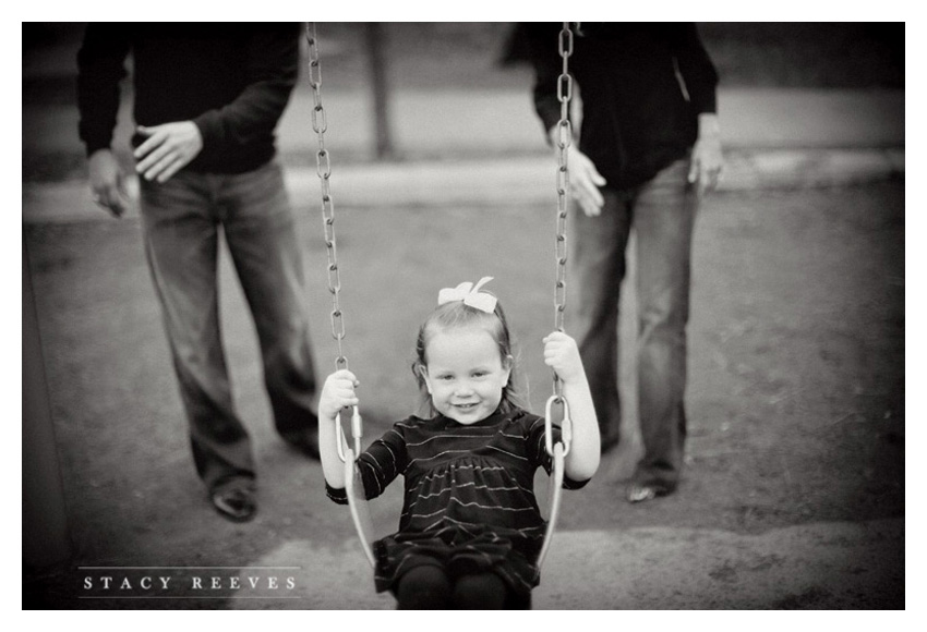 Engagement session family portraits of Carrie Crabtree and Jim McKemie in Hermann Park in Houston Texas by Dallas wedding photographer Stacy Reeves