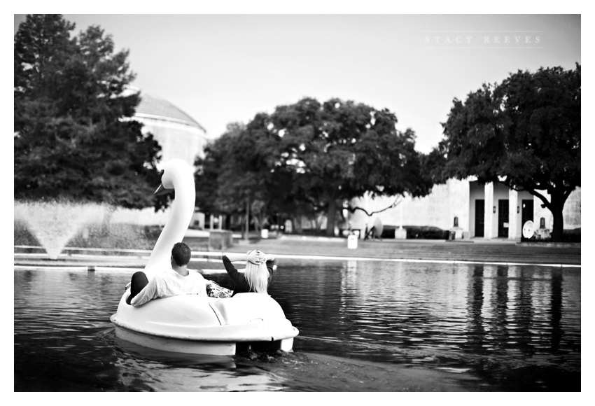 engagement photo session of Candy Reeves and Tom Flood at the Texas State Fair by Dallas wedding photographer Stacy Reeves