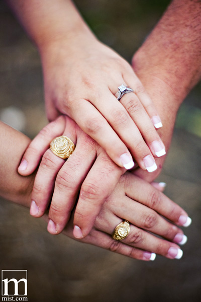 Engagement session of Julie Nienhiser and Jeff in downtown Frisco by Dallas wedding photographer Stacy Reeves