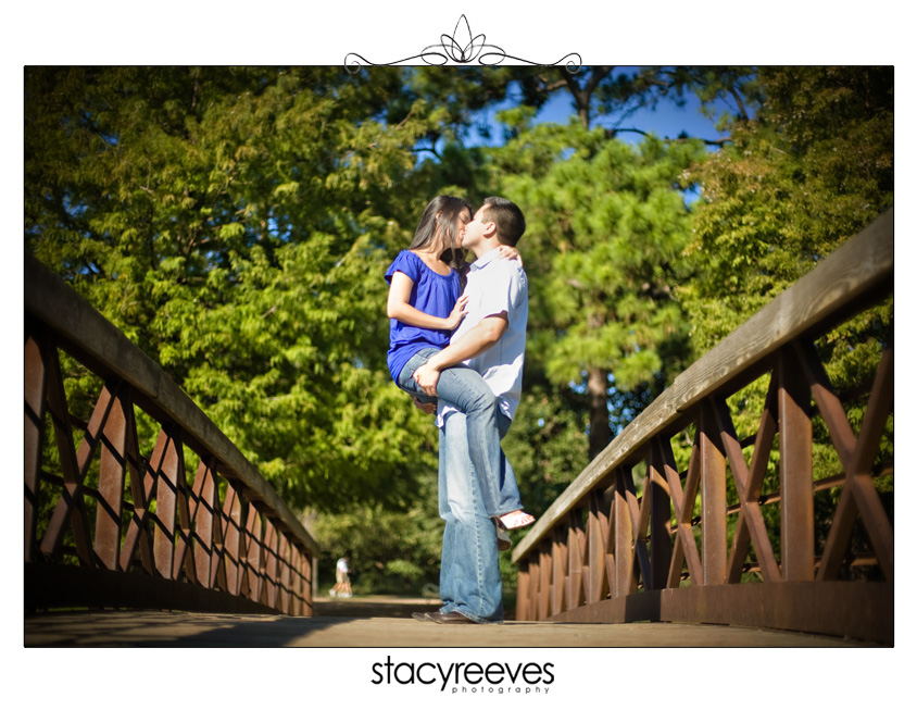 engagement session portraits of Jennifer Neri and Anthony TJ Bernardo at Hermann Park and Hotel Zaza in Houston Texas by Dallas wedding photographer Stacy Reeves