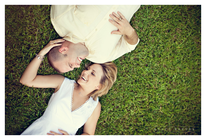 engagement photo session of Marcy Novak and Kyle Gilbert in Aggieland College Station on the Texas A&M University campus by Dallas Aggie wedding photographer Stacy Reeves