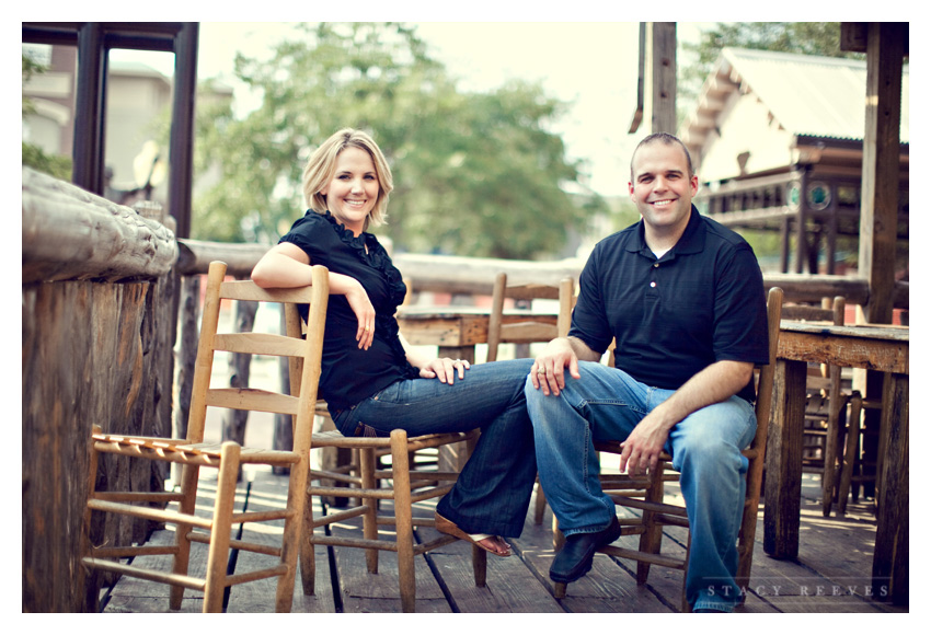 engagement photo session of Marcy Novak and Kyle Gilbert in Aggieland College Station on the Texas A&M University campus by Dallas Aggie wedding photographer Stacy Reeves