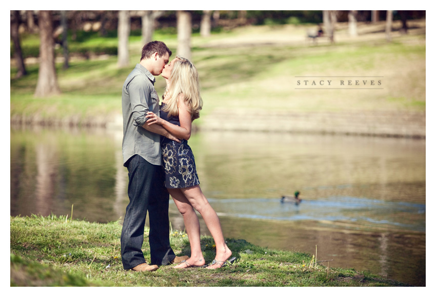 Engagement photo session of Pamela Pammie Tucker and Kyle at Arlington Hall and Lee Park in the Turtle Creek area of downtown Dallas by wedding photographer Stacy Reeves