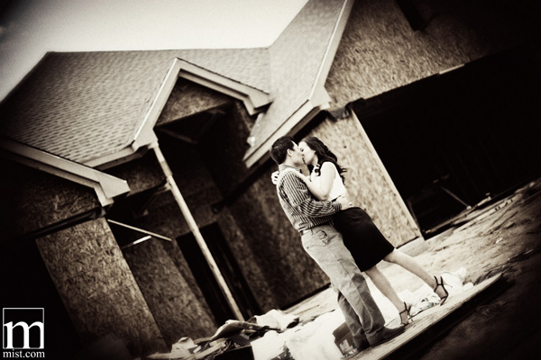 Engagement session of Paige Kha and Uy Tran in Arlington Texas by Dallas wedding photographer Stacy Reeves