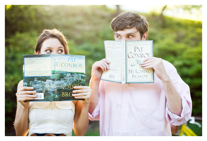 Picnic beach cruiser engagement session of Shannon Crain and Will in Highland Park Texas by Dallas wedding photographer Stacy Reeves