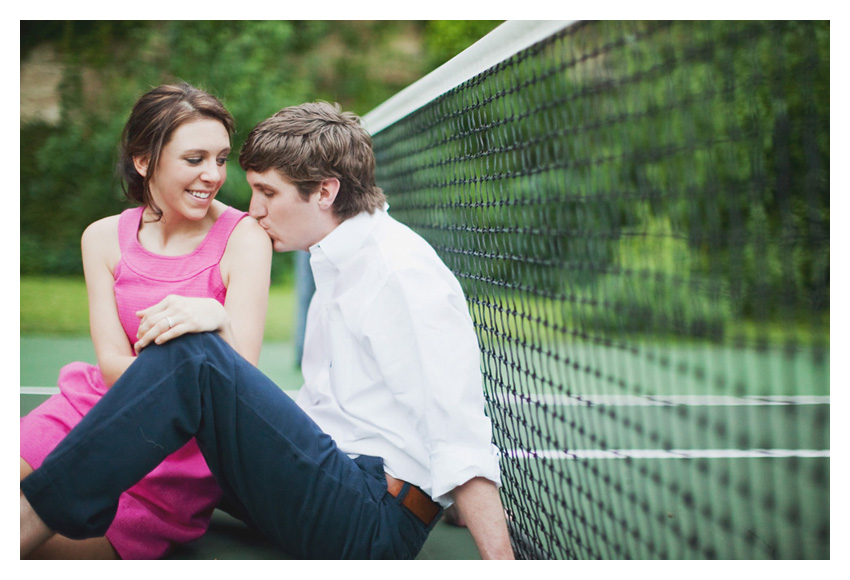 Picnic beach cruiser engagement session of Shannon Crain and Will in Highland Park Texas by Dallas wedding photographer Stacy Reeves