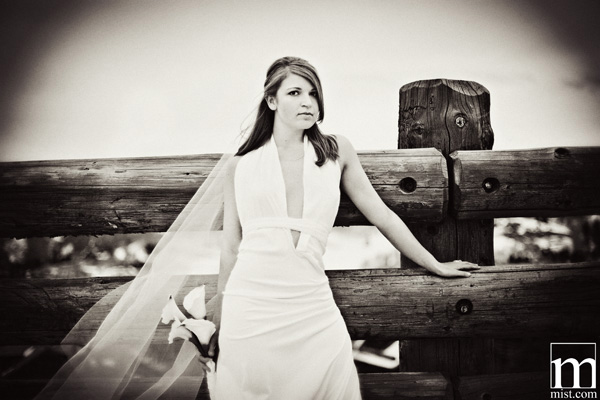 Bridal portrait session of Juls Sharpley in Vail Colorado near Denver and Breckenridge and Keystone by Dallas Texas destination wedding photographer Stacy Reeves