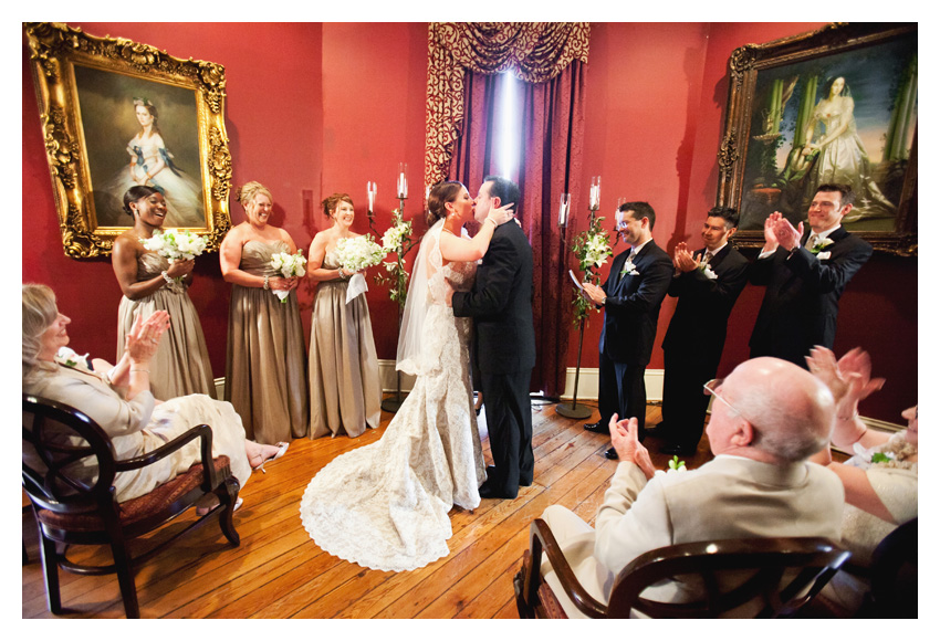 Wedding photos of Annie Gatewood and Chris Sullivan at Muriel's in the New Orleans French Quarter by Dallas wedding photographer Stacy Reeves