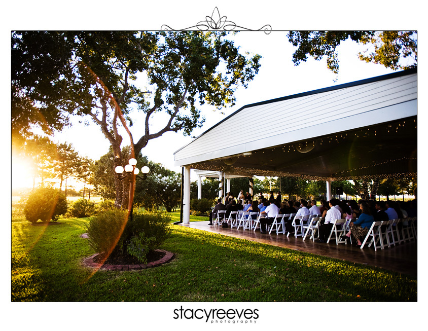 wedding of allison alli tacquard and matthew matt lynn at house plantation in hockley texas by dallas wedding photographer stacy reeves