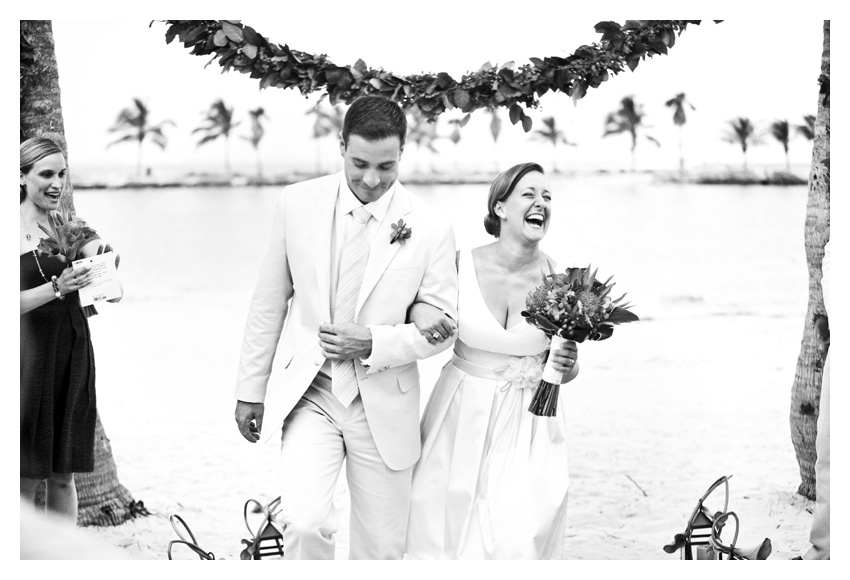 wedding of Ali Arostegui and Robert Rob Adams in Coral Gables near Miami by Dallas wedding photographer Stacy Reeves