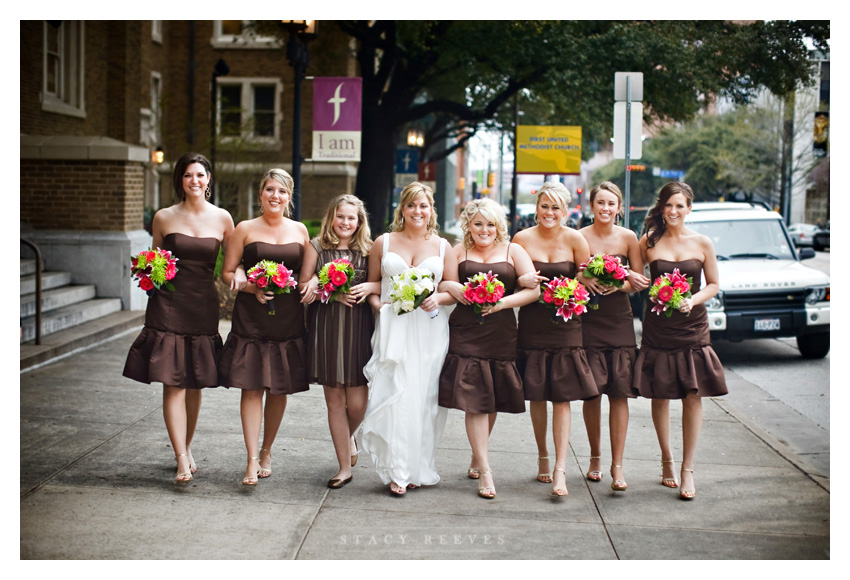 wedding of Courtney Walters and Bucky Bailess at Belo Mansion by Dallas wedding photographer Stacy Reeves