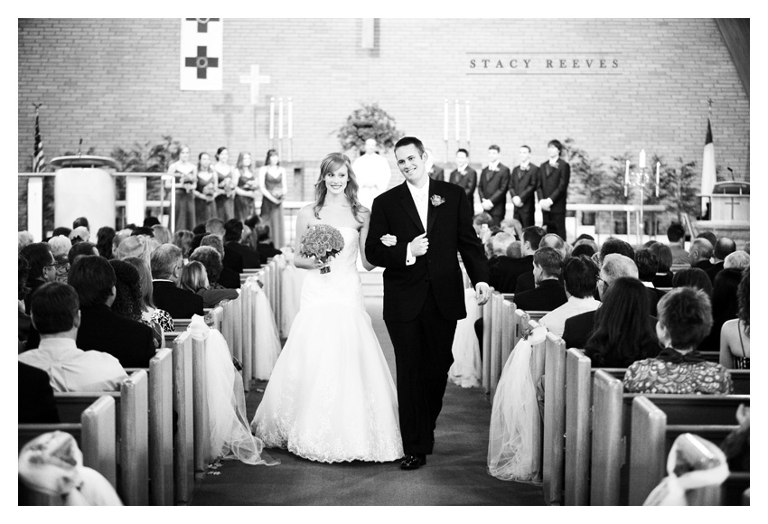 Wedding of Courtney Skains and Brian Ray at McDavid Studio by Dallas wedding photographer Stacy Reeves