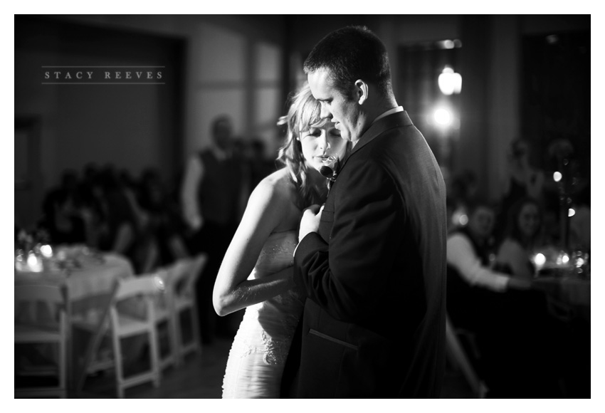 Wedding of Courtney Skains and Brian Ray at McDavid Studio by Dallas wedding photographer Stacy Reeves