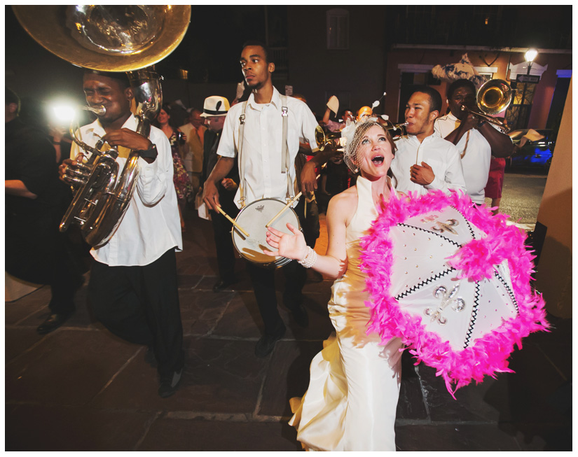 wedding photography of CheyAnne Bradfield and Doug Keese in Jackson Square, Maison Dupuy, and a reception at Bourbon Orleans by New Orleans wedding photographer Stacy Reeves