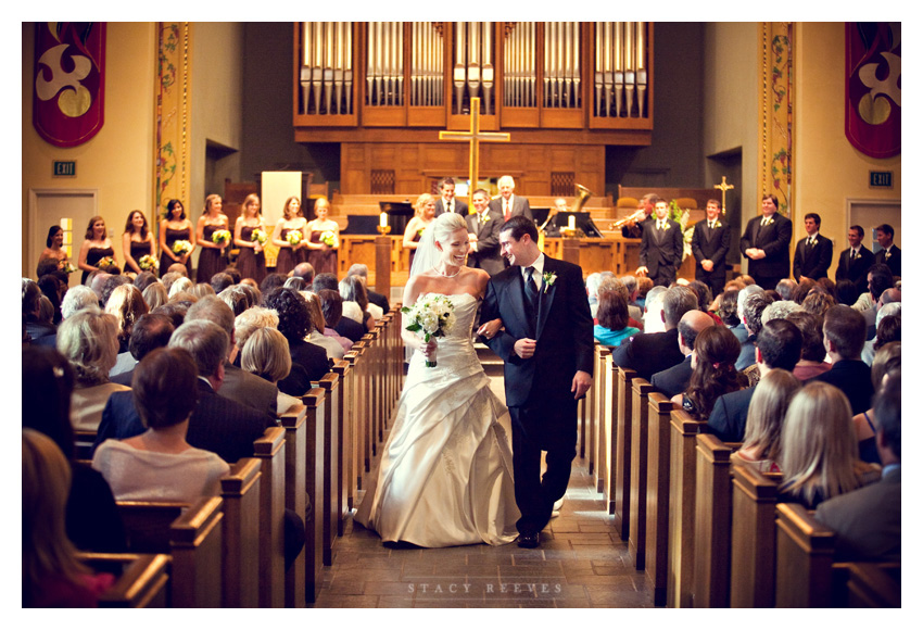 wedding of Caroline Boyd and Todd Cumbie at University Park United Methodist Church by Dallas wedding photographer Stacy Reeves