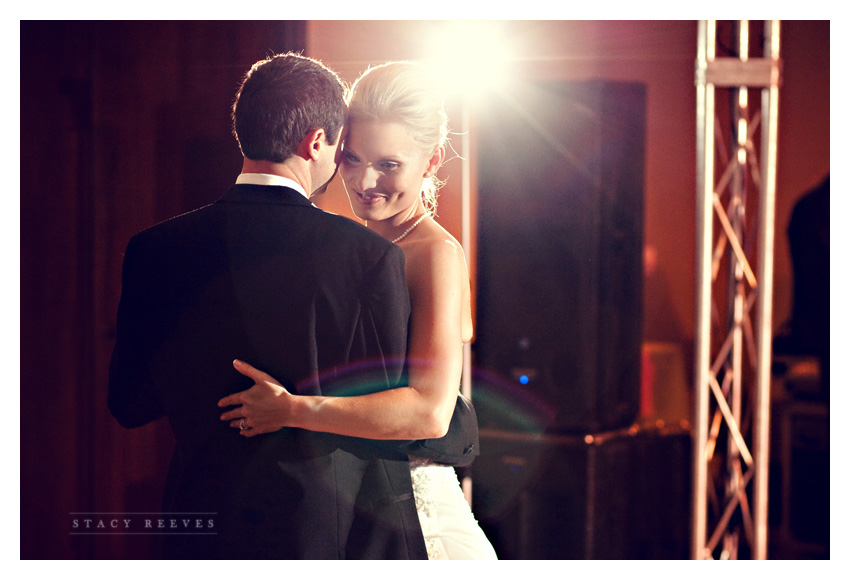 wedding of Caroline Boyd and Todd Cumbie at Tower Club by Dallas wedding photographer Stacy Reeves