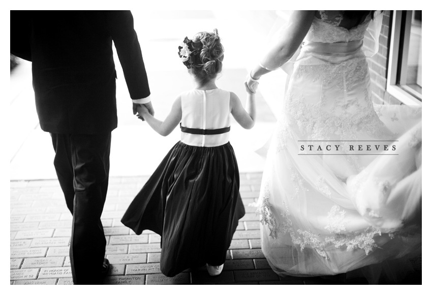 Aggie wedding of Darby Ketterman and Mark Zahradnik in College Station by Dallas wedding photographer Stacy Reeves