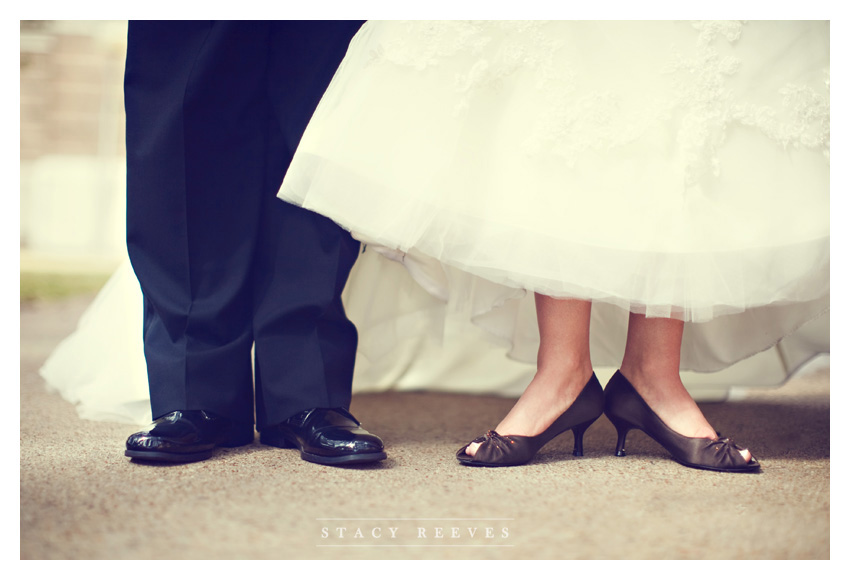 Aggie wedding of Darby Ketterman and Mark Zahradnik in College Station by Dallas wedding photographer Stacy Reeves