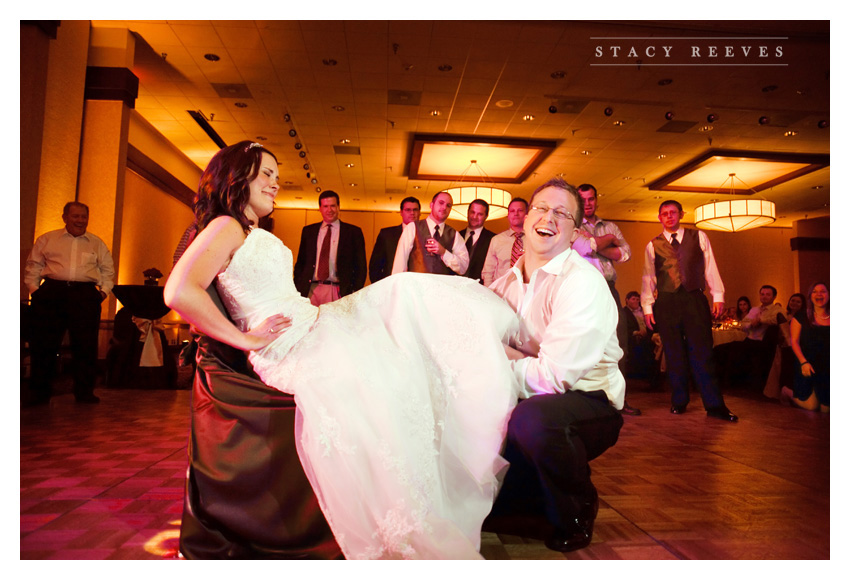 Aggie wedding of Darby Ketterman and Mark Zahradnik in College Station by Dallas wedding photographer Stacy Reeves