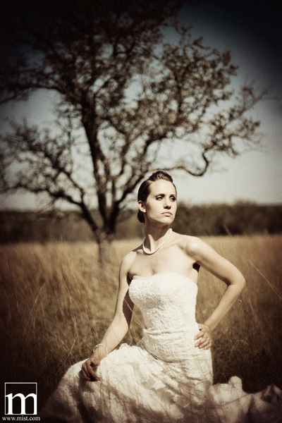 Wedding photography of Drew Jones and Sarah Baker at Quail Ridge Ranch in Glen Rose, Texas by Dallas wedding photographer Stacy Reeves