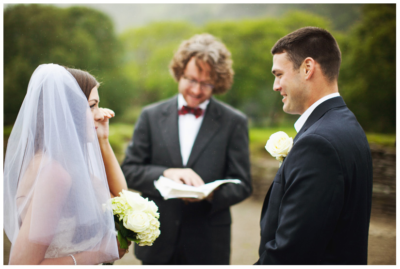 destination wedding of Erin Mazur and Tyler Hufstetler in Dublin Ireland by Dallas wedding photographer Stacy Reeves