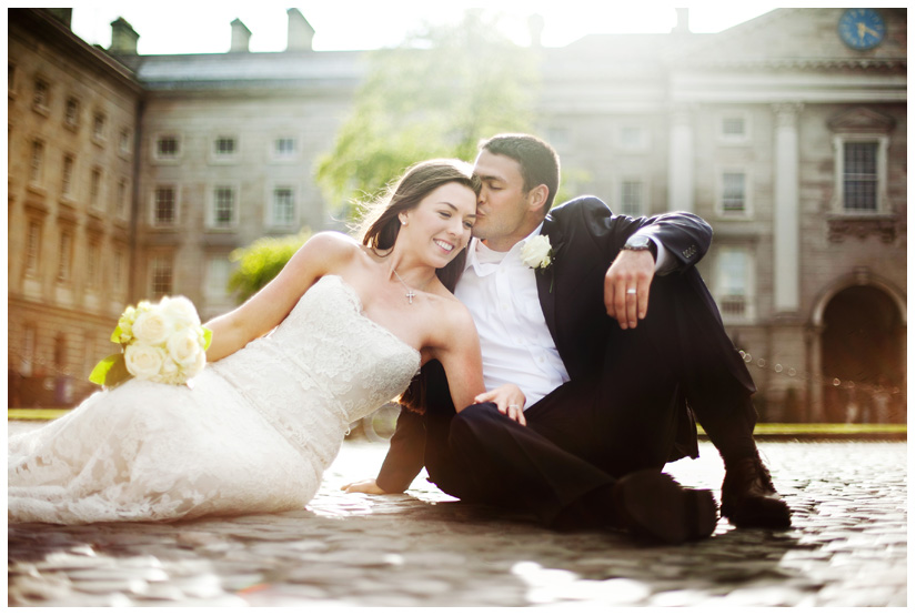 bride and groom wedding day portraits in St. Stephen's Green in Dublin