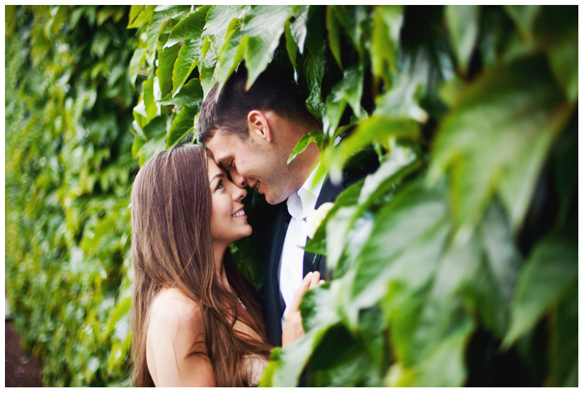 bride and groom portraits of Erin Mazur and Tyler Hufstetler in Dublin Ireland by destination wedding photographer Stacy Reeves