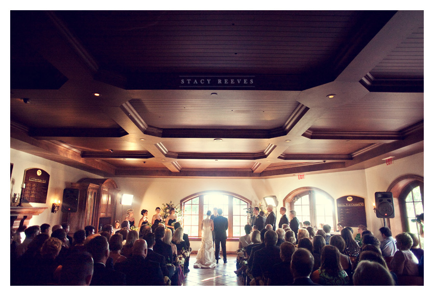 wedding photos of Heather Patterson and Anthony Simon at the Shadow Hawk Golf Club at the Houstonian Golf and Country Club in Richmond Texas by Dallas Wedding Photographers Stacy Reeves