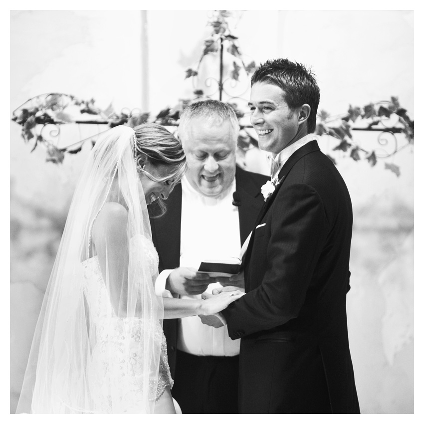 wedding photos of Jessica Templet and Charles Charlie Henshaw at Villa Antonia in Austin Texas by Dallas wedding photographer Stacy Reeves