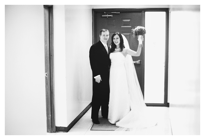 Midland Odessa wedding photography of Julie Lasater and Colin Beal by Dallas wedding photographer Stacy Reeves