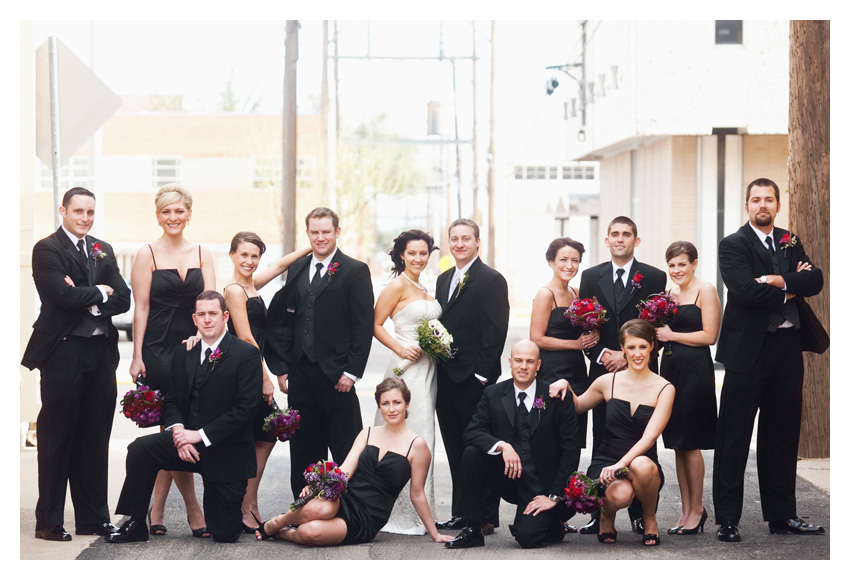 Midland Odessa wedding photography of Julie Lasater and Colin Beal by Dallas wedding photographer Stacy Reeves