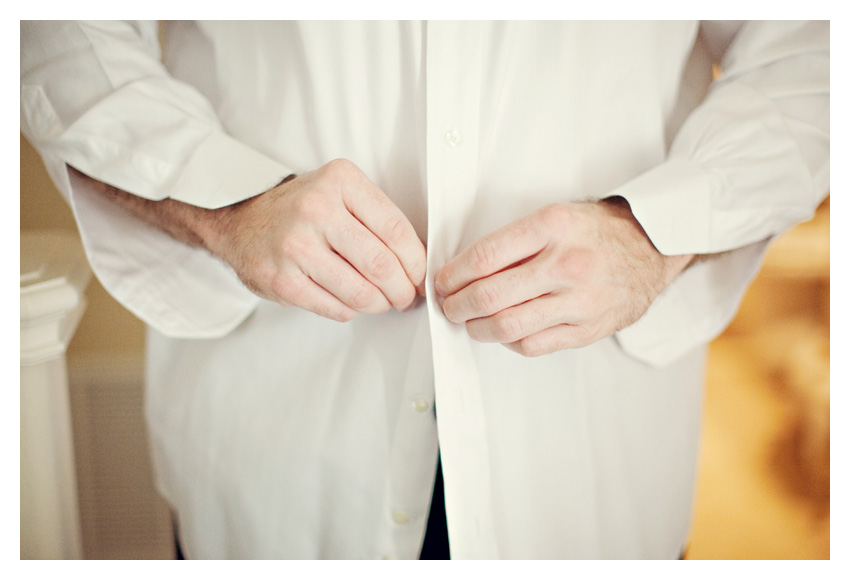 elopement intimate wedding photography at Lakeside in Highland Park by Fort Worth wedding photographer Stacy Reeves