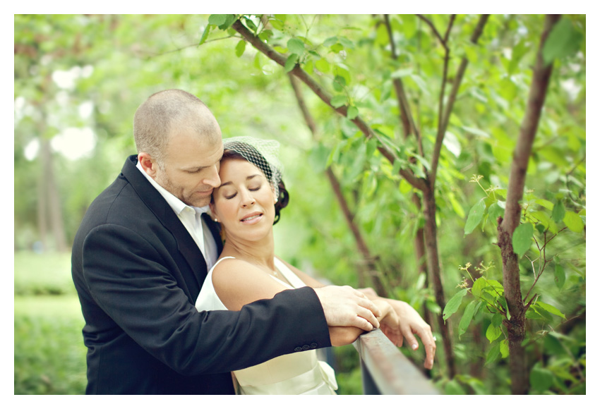 elopement intimate wedding photography at Lakeside in Highland Park by Louisiana wedding photographer Stacy Reeves