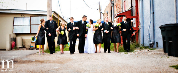 Wedding ceremony and reception of Jena Rhine and Justin Miller at the Forum in Whitney Texas by Dallas wedding photographer Stacy Reeves