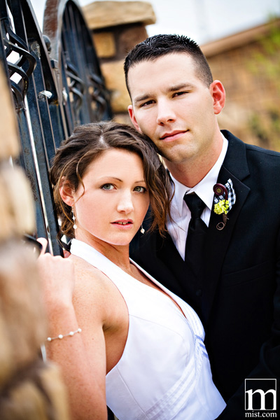Wedding ceremony and reception of Jena Rhine and Justin Miller at the Forum in Whitney Texas by Dallas wedding photographer Stacy Reeves