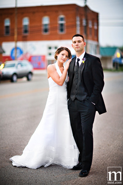 Wedding ceremony and reception of Jena Rhine and Justin Miller at the Forum in Whitney Texas by Dallas wedding photographer Stacy Reeves