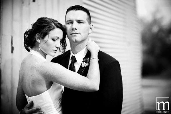 Wedding ceremony and reception of Jena Rhine and Justin Miller at the Forum in Whitney Texas by Dallas wedding photographer Stacy Reeves