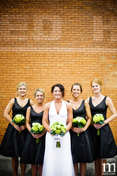 Wedding ceremony and reception of Jena Rhine and Justin Miller at the Forum in Whitney Texas by Dallas wedding photographer Stacy Reeves