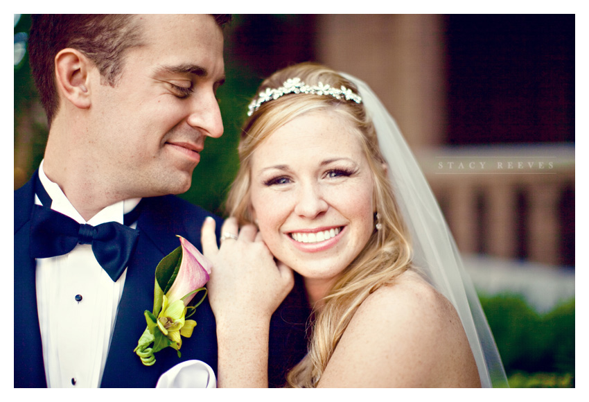 wedding of Leah Partridge and Brian Bayliss at First United Methodist Church and Crowne Plaza in downtown Houston by Dallas wedding photographer Stacy Reeves